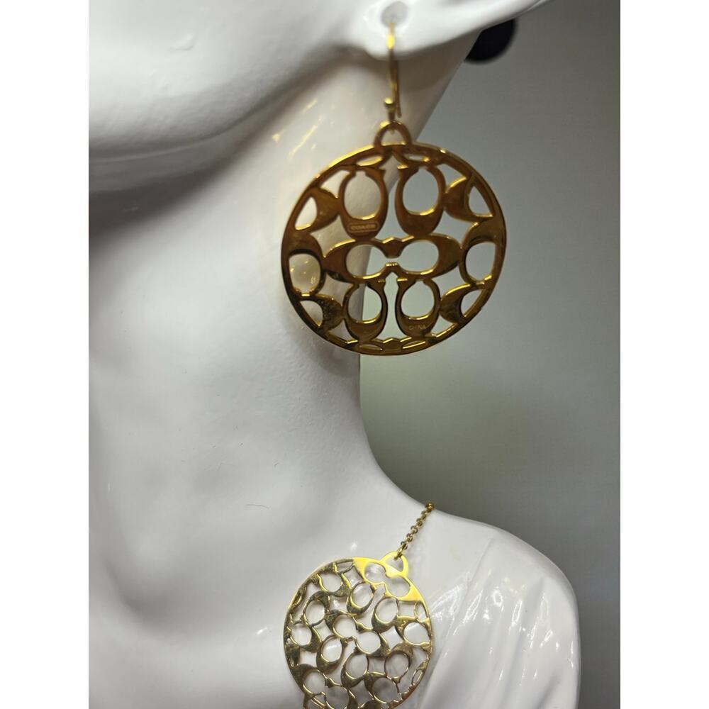 Coach Signature Gold Filigree Necklace, Bangle & Earring Jewelry Set - Picture 3 of 9